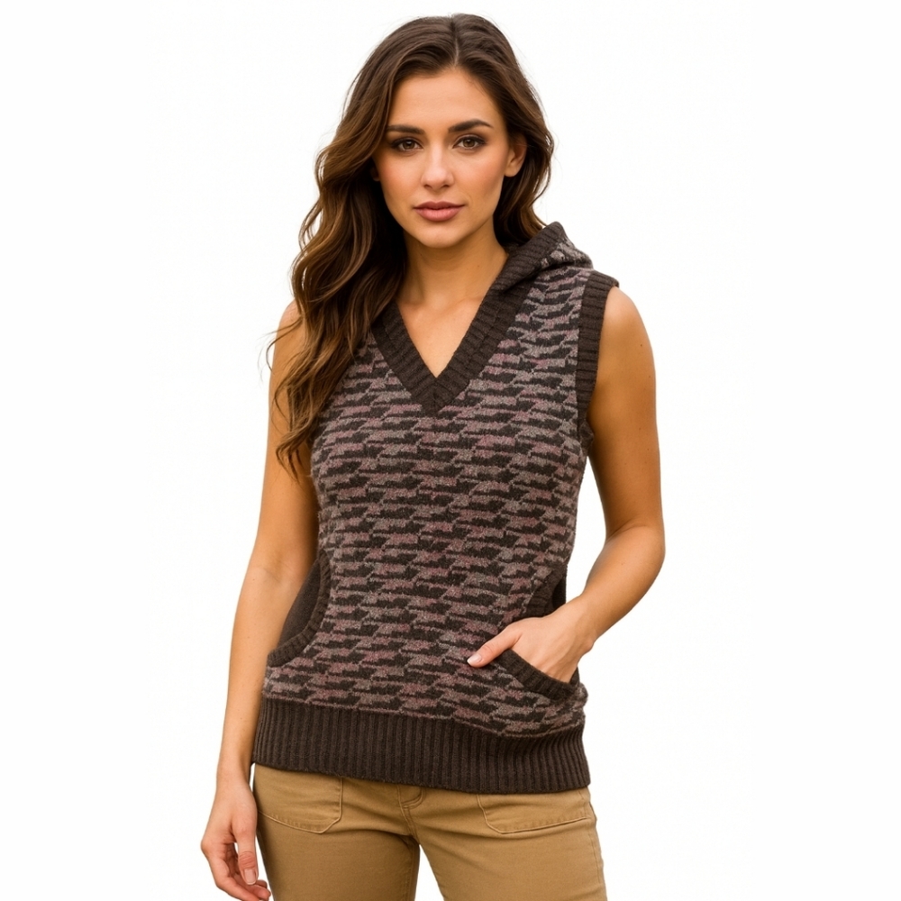 Lambswool Hooded Sweater Vest with Pockets | Layering Knit